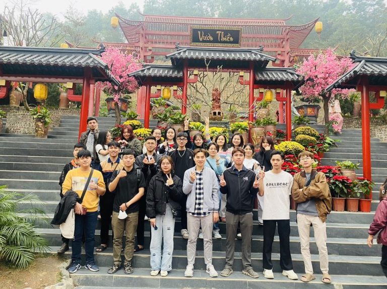 DU XUÂN 2024 CÙNG TNC